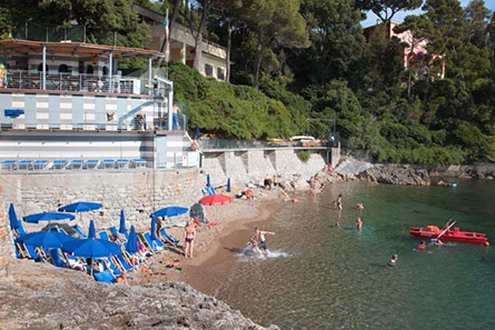 spiaggia privata Hotel Il Nido